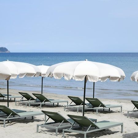 Hotel Windsor Laigueglia Eksteriør billede