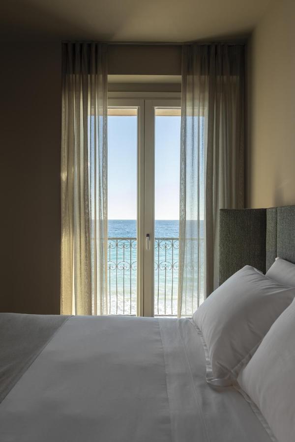 Hotel Windsor Laigueglia Eksteriør billede