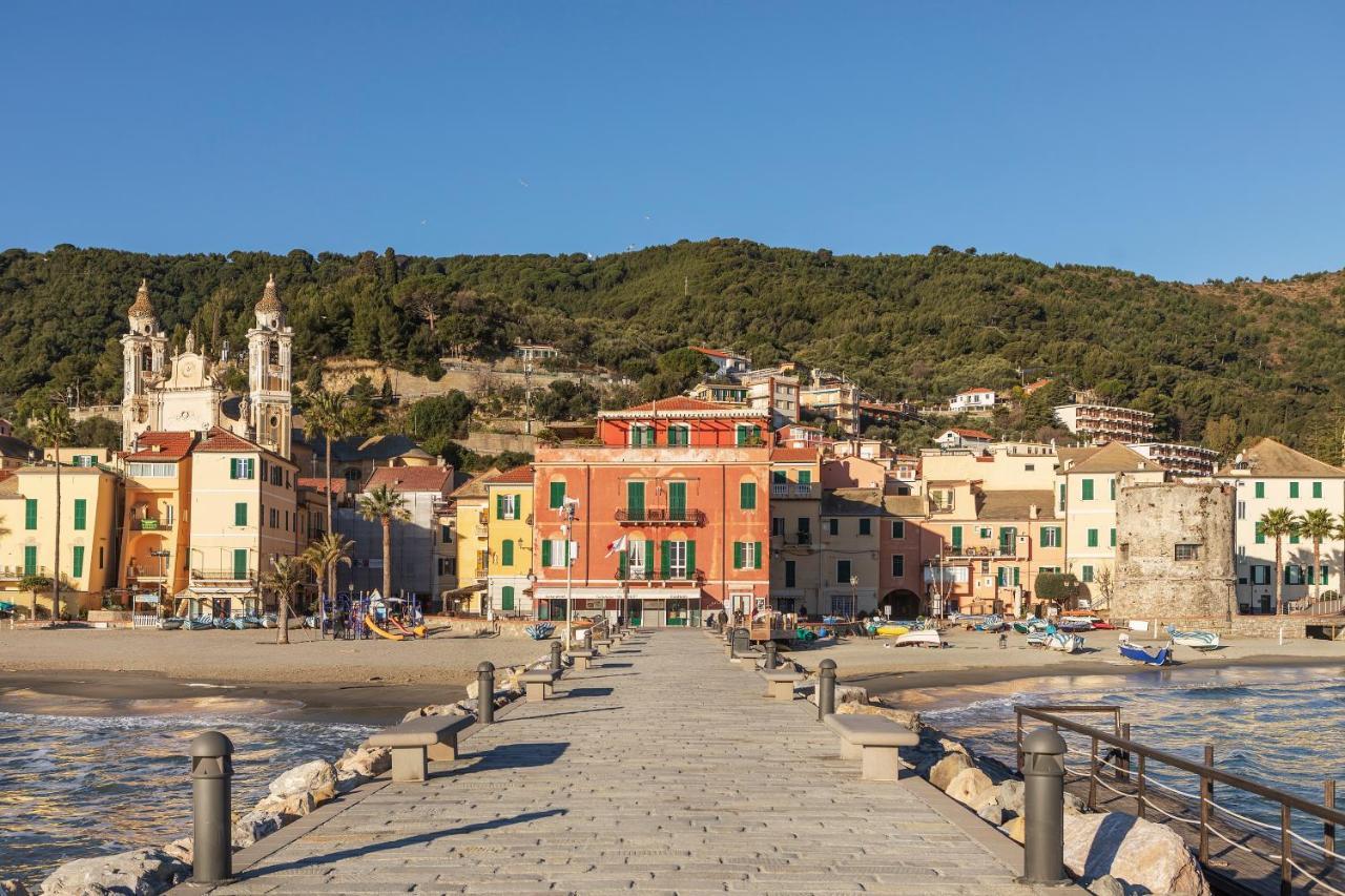 Hotel Windsor Laigueglia Eksteriør billede